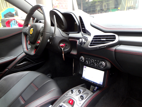 Ferrari 458 Italia - Panasonic NAVI Installation